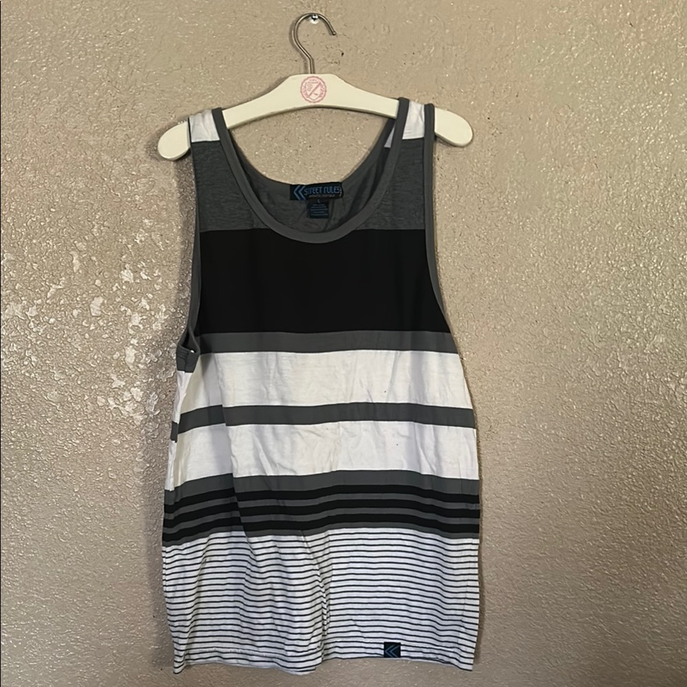 Multicolored Tank Top with Stripes and Sleeveless Design street rules Large
